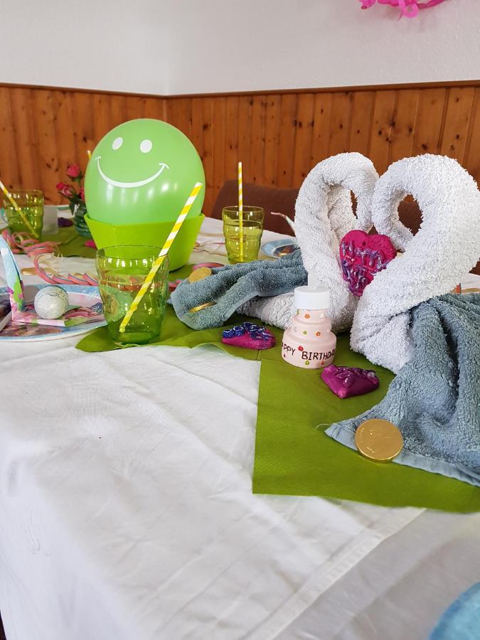 Teichcamp Pansiyon Grosshartmannsdorf Dış mekan fotoğraf